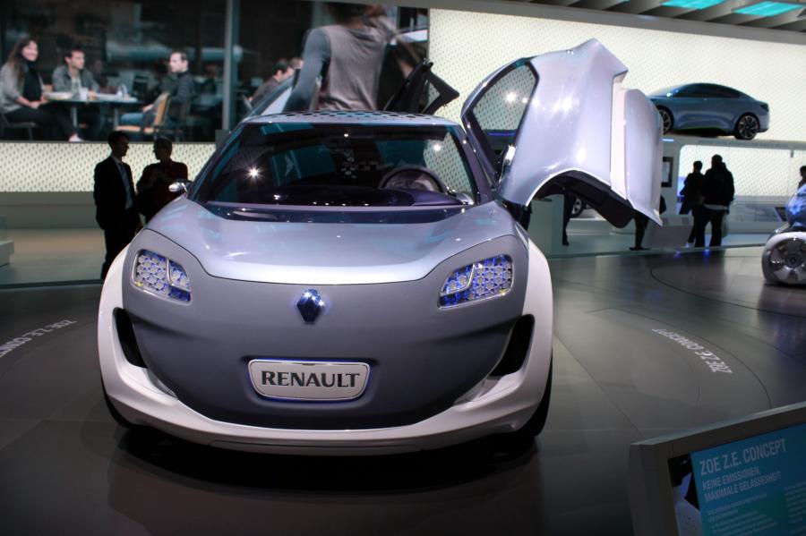  Renault ZOE Z.E. Concept 2009 года  (фото 40 из 95)